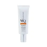 کرم ضد آفتاب با SPF50 رنگی بژ روشن بدون چربی حجم 55 میل ام کیو