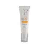 کرم ضد آفتاب با SPF50 بی رنگ مناسب پوست خشک و حساس حجم 50 میل آر اف