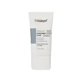 ضد آفتاب فلوئیدی با SPF50 بی رنگ مدل Whitevit مناسب انواع پوست حجم 50 میل ویتالیر