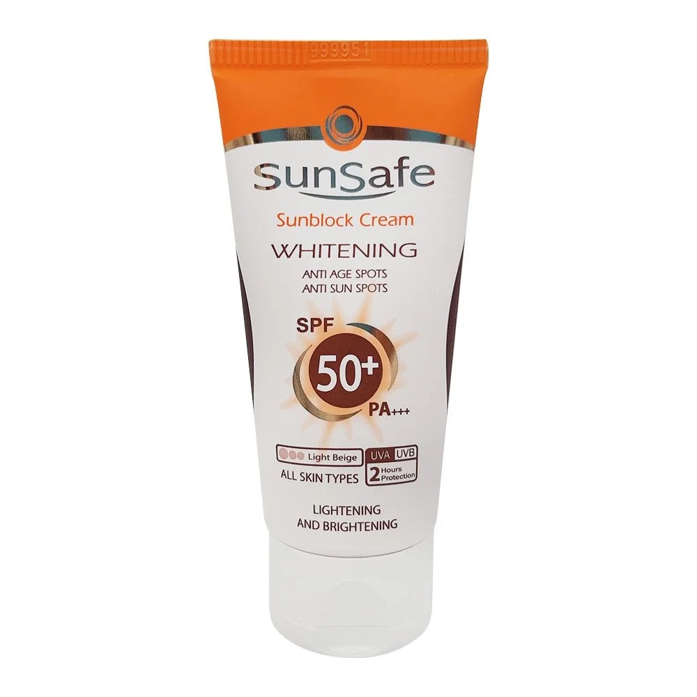 ضد آفتاب با SPF50 رنگی بژ روشن مدل روشن کننده مناسب انواع پوست حجم 50 میل سان سیف