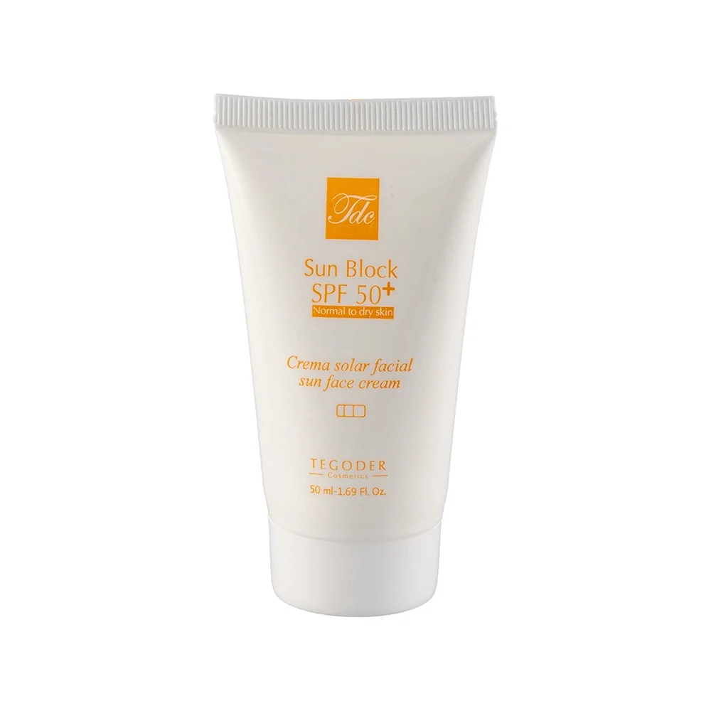 کرم ضد آفتاب با SPF50 بی رنگ مناسب پوست خشک و نرمال حجم 50 میل تگودر