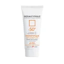 ضد آفتاب فلوئیدی با SPF50 مدل Phototypique مناسب پوست چرب و دارای جوش حجم 40 میل درماتیپیک