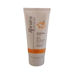 ضد آفتاب با SPF50 بی رنگ مناسب پوست چرب و مختلط حجم 50 میل راکوتن