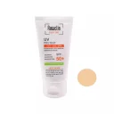 کرم ضد آفتاب با SPF50 رنگی بژ روشن مناسب پوست چرب و مختلط حجم 40 میل رزاکلین