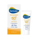 کرم ضد آفتاب با SPF50 بی رنگ مدل Silk Touch بدون روغن مناسب انواع پوست حجم 40 میل سری کیت