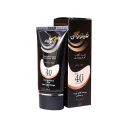 کرم ضد آفتاب با SPF40 رنگی بژ خیلی روشن مناسب پوست چرب و حساس حجم 30 میل فیتووان