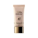 ضد آفتاب کرم پودری با SPF40 رنگی بژ طبیعی طرح قدیم 1404 مناسب پوست چرب حجم 30 میل مدیسان