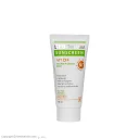 کرم ضدآفتاب SPF50+ فاقد چربی بی رنگ حجم 50 میل سبو مای فارما