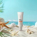 کرم ضد آفتاب نرمال با SPF50 رنگی بژ طبیعی حجم 55 میل ام کیو