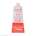 کرم ضد آفتاب با SPF50 رنگی بژ روشن مناسب انواع پوست حجم 40 میل درماگور