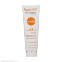 کرم ضد آفتاب با SPF63 بی رنگ مناسب انواع پوست حجم 50 میل دکتر ژیلا