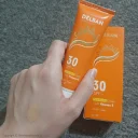 کرم ضد آفتاب با SPF30 رنگی مدل Vitamine E مناسب انواع پوست حجم 50 میل دلبان
