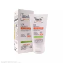 کرم ضد آفتاب با SPF50 رنگی بژ روشن مناسب پوست چرب و مختلط حجم 40 میل رزاکلین