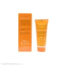 کرم ضد آفتاب با SPF50 رنگی بژ طبیعی مناسب پوست چرب و مستعد آکنه حجم 40 میل وچه