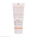 کرم ضد آفتاب با SPF50 بی رنگ مخصوص پوست چرب و مستعد آکنه حجم 40 میل وچه
