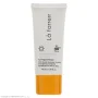 کرم ضد آفتاب با SPF40 بی رنگ مناسب دوران بارداری حجم 40 میل لافارر