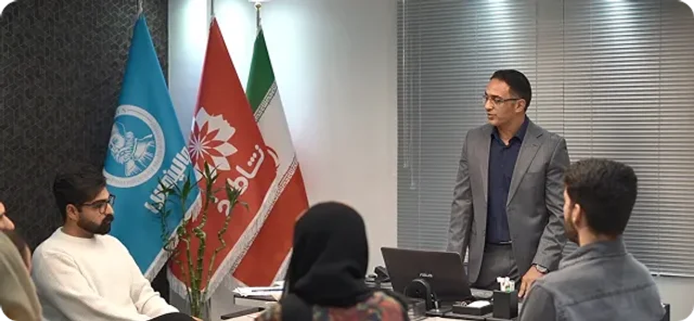 معرفی نشاط رخ