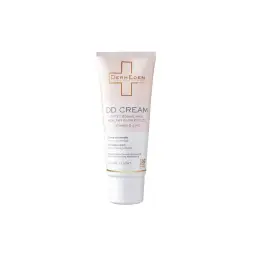 کرم DD با SPF50 رنگی بژ روشن مناسب انواع پوست حجم 50 میل درمدن