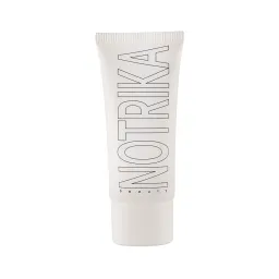 بی بی کرم با SPF20 مدل LIGHT WEIGHT حجم 40 میل نوتریکا
