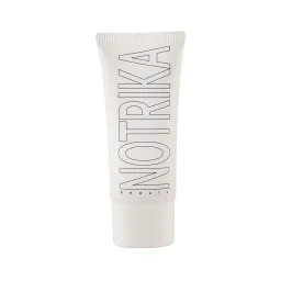 بی بی کرم با SPF20 مدل LIGHT WEIGHT حجم 40 میل نوتریکا