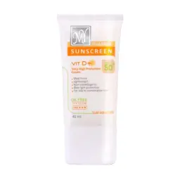کرم ضد آفتاب با SPF50+ رنگی مدل سان سلوشن بدون چربی حجم 40 میل مای فارما