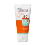 کرم ضد آفتاب با SPF50+ رنگی تیره مدل هایلی پروتکتیو مناسب پوست خشک و نرمال حجم 50 میل نئودرم