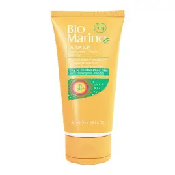 ضد آفتاب با SPF50 بی رنگ مناسب پوست چرب و دارای جوش حجم 50 میل بایومارین