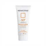کرم ضد آفتاب مرطوب کننده با SPF50 مدل Phototypique مناسب پوست خشک و نرمال حجم 50 میل درماتیپیک