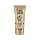 ضد آفتاب کرم پودری با SPF40 رنگی بژ خیلی روشن مناسب پوست چرب حجم 30 میل مدیسان
