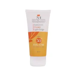 کرم ضد آفتاب با SPF50 رنگی مناسب پوست خشک و نرمال حجم 50 میل مدیلن