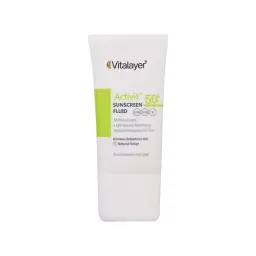 ضد آفتاب فلوئیدی با SPF50 رنگی نچرال بژ مدل Activit مناسب پوست چرب و مختلط حجم 50 میل ویتالیر