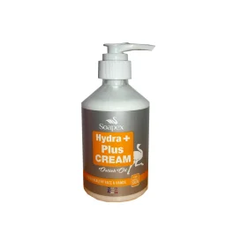 کرم آبرسان پمپی حاوی روغن شترمرغ حجم 250 میل سوپکس