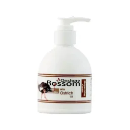 کرم مرطوبکننده حاوی عصاره شتر مرغ حجم 250 میل بوسوم