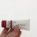 کرم ضدآفتاب SPF40 مینرال مناسب پوستهای حساس رنگی حجم 40 میل لافارر