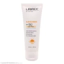 کرم ضدآفتاب SPF50 مناسب پوستهای خشک رنگی بژ روشن حجم 40 میل لیپورکس